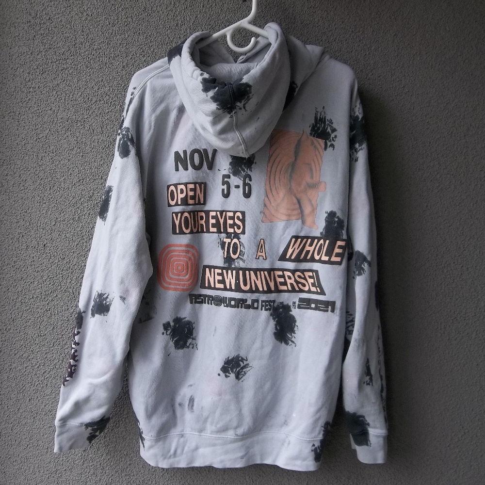 Astro World Hoodie Travis Scott Festival 2021 Medium